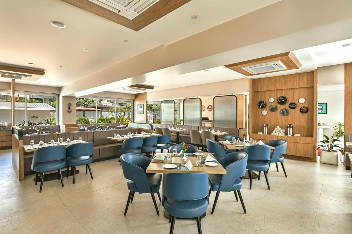 Meritas Aura Resort Lonavala Exteriör bild
